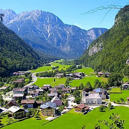 Landgasthof Seisenbergklamm Weissbach bei Lofer