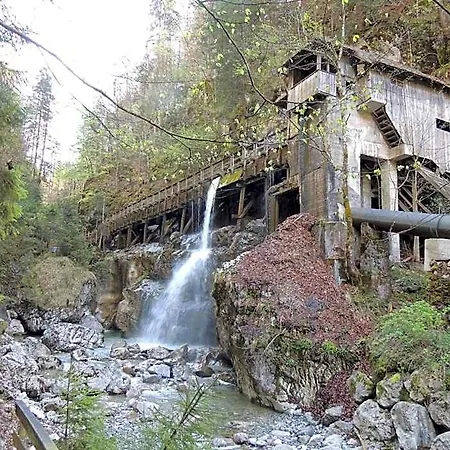 Landgasthof Seisenbergklamm Weissbach bei Lofer